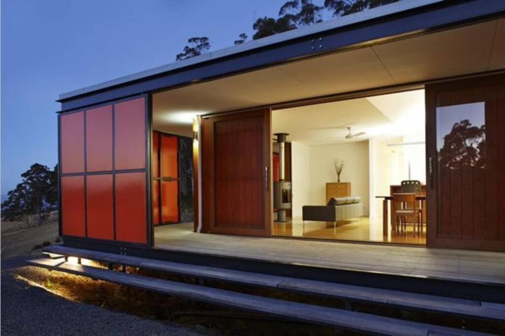 Villa The Orange House à Premaydena Extérieur photo